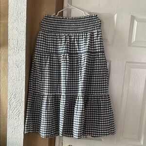 Universal Thread Black and White Tiered Midi Skirt